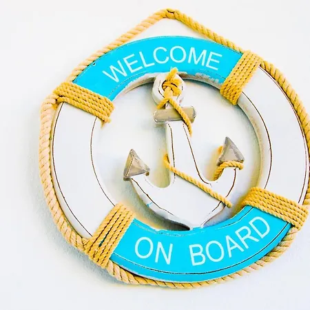 Casa Ada カレタ・デ・ファマラ